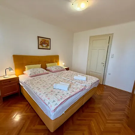 Ruza شقة دْغاماي